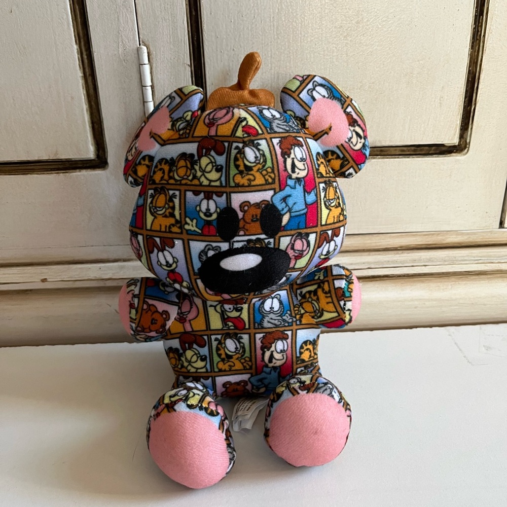 Toy Factory Pooky Bear Garfield Plush.Special Edition Sticker Bomb -vibrant